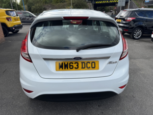 2013 Ford Fiesta 1.0 Zetec in White — image 4