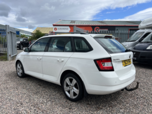 2015 Skoda Fabia 1.4 Tdi Se L in White — image 4