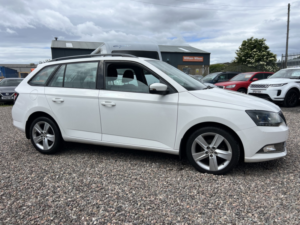 2015 Skoda Fabia 1.4 Tdi Se L in White — image 5