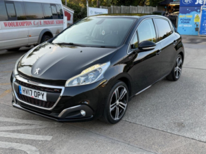 2017 Peugeot 208 1.2 Puretech Gt Line Euro 6 (s/s) 5dr in Black — image 2