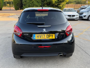 2017 Peugeot 208 1.2 Puretech Gt Line Euro 6 (s/s) 5dr in Black — image 4