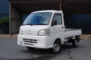 2008 Daihatsu Hijet 660cc 4WD in White — image 3