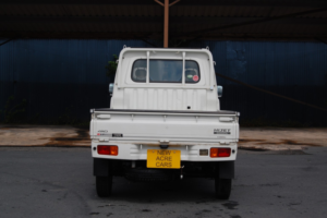 2008 Daihatsu Hijet 660cc 4WD in White — image 5