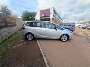 2017 Vauxhall Zafira Tourer 1.6 Cdti Ecoflex Design in Silver — image 5