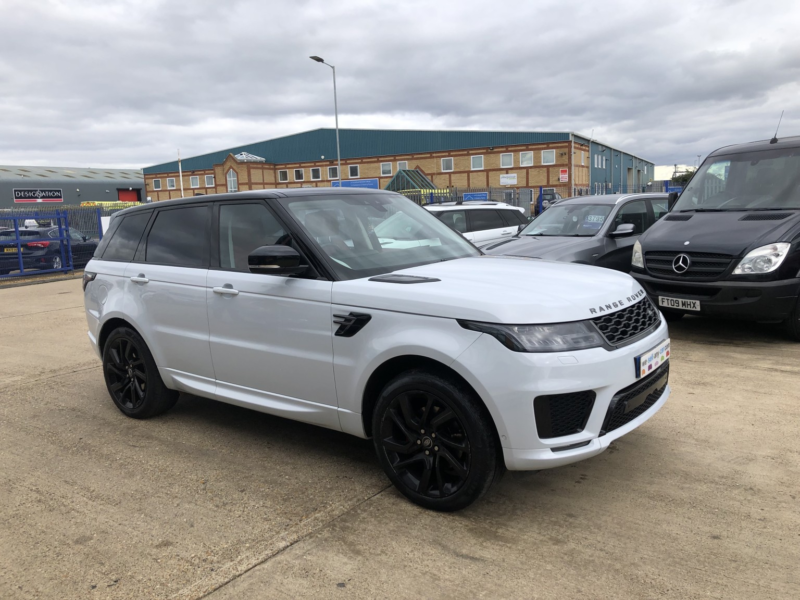 2018 Land Rover Range Rover Sport 3.0 Sd V6 Hse Dynamic in White — image 1