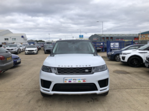 2018 Land Rover Range Rover Sport 3.0 Sd V6 Hse Dynamic in White — image 3