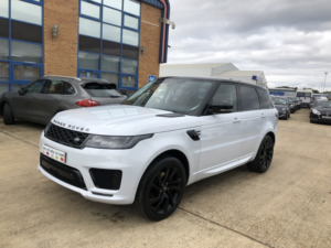 2018 Land Rover Range Rover Sport 3.0 Sd V6 Hse Dynamic in White — image 5
