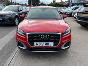 2017 Audi Q2 1.6 Tdi Se Euro 6 (s/s) 5dr in Red — image 3