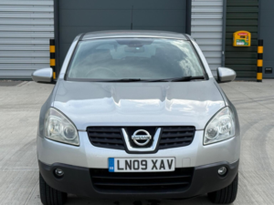 2009 Nissan Qashqai 2.0 Acenta CVT 5dr in Other — image 3
