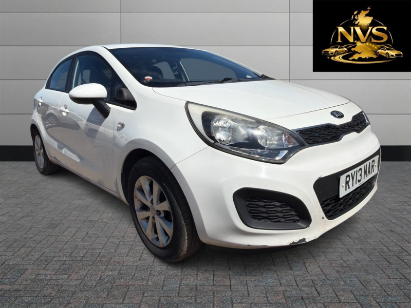 2014 Kia Rio 1.1 Crdi Ecodynamics Vr7 in White — image 1