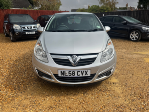 2008 Vauxhall Corsa 1.2i 16v Life Hatchback 5dr Petrol Manual (139 G/km, 79 Bhp) in Silver — image 3