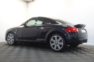 2004 Audi Tt 3.2 V6 Coupe 2dr Petrol DSG Quattro (238 G/km, 247 Bhp) in Black — image 2
