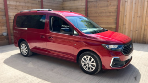 2023 Ford Grand Tourneo Connect 5 SEAT Wheelchair Accessible Disabled Access Vehicle Wav in Red — image 3
