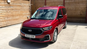 2023 Ford Grand Tourneo Connect 5 SEAT Wheelchair Accessible Disabled Access Vehicle Wav in Red — image 6