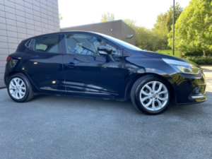 2016 Renault Clio 1.2 Dynamique Nav 1.2 16v 75 in Black — image 3