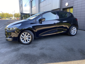 2016 Renault Clio 1.2 Dynamique Nav 1.2 16v 75 in Black — image 5