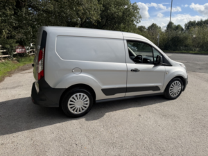 2017 Ford Transit Connect 1.5 Tdci 200 Econetic in Silver — image 4