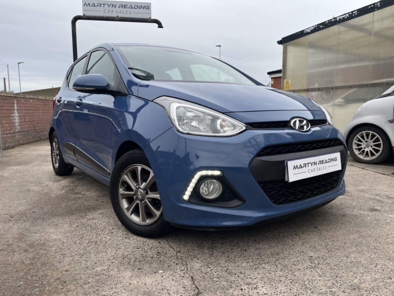 2015 Hyundai I10 1.0 Premium in Blue — image 1