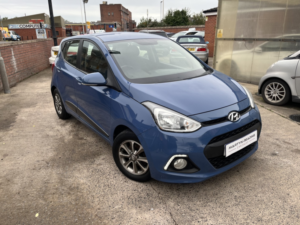 2015 Hyundai I10 1.0 Premium in Blue — image 2