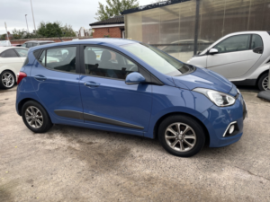 2015 Hyundai I10 1.0 Premium in Blue — image 3