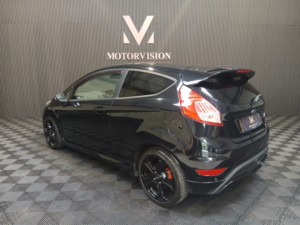 2017 Ford Fiesta 1.6 T Ecoboost St-3 in Black — image 2
