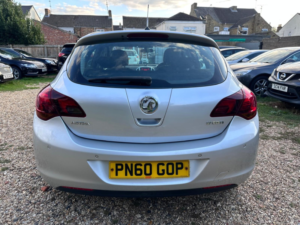 2010 Vauxhall Astra 1.7 Cdti Sri in Silver — image 5