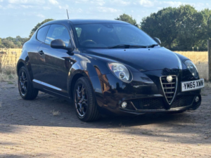 2016 Alfa Romeo Mito 0.9 Mito 875cc Tb Twinair 105 Bhp Qv Line in Black — image 5