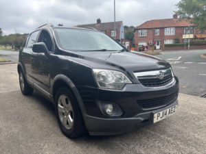 2014 Vauxhall Antara 2.2 Cdti Exclusiv SUV 5dr Diesel Manual 2WD Euro 5 (s/s) (163 Ps) in Black — image 3
