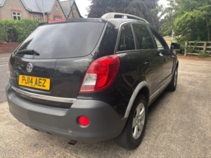 2014 Vauxhall Antara 2.2 Cdti Exclusiv SUV 5dr Diesel Manual 2WD Euro 5 (s/s) (163 Ps) in Black — image 6