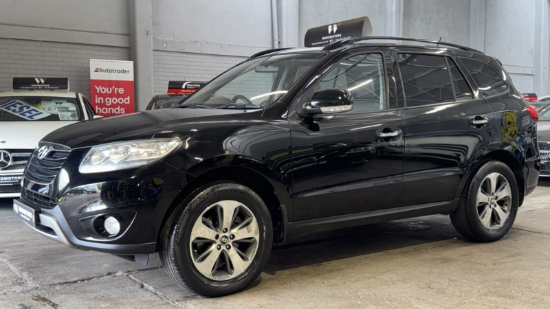 2012 Hyundai Santa Fe 2.2 Crdi Premium Diesel 7 Seater Black 5dr Cruise+satnav+leather in Black — image 1