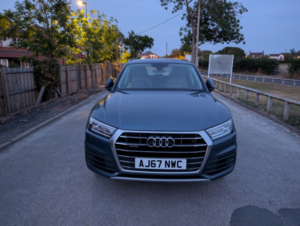 2017 Audi Q5 2.0 Tdi Se in Blue — image 3