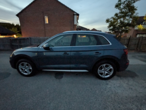 2017 Audi Q5 2.0 Tdi Se in Blue — image 5