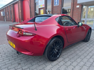 2017 Mazda Mx-5 Rf 2.0 Skyactiv-G Launch Edition Euro 6 2dr in Red — image 6