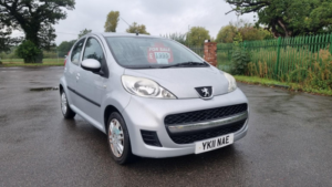 2011 Peugeot 107 1.0 12v Urban in Silver — image 2