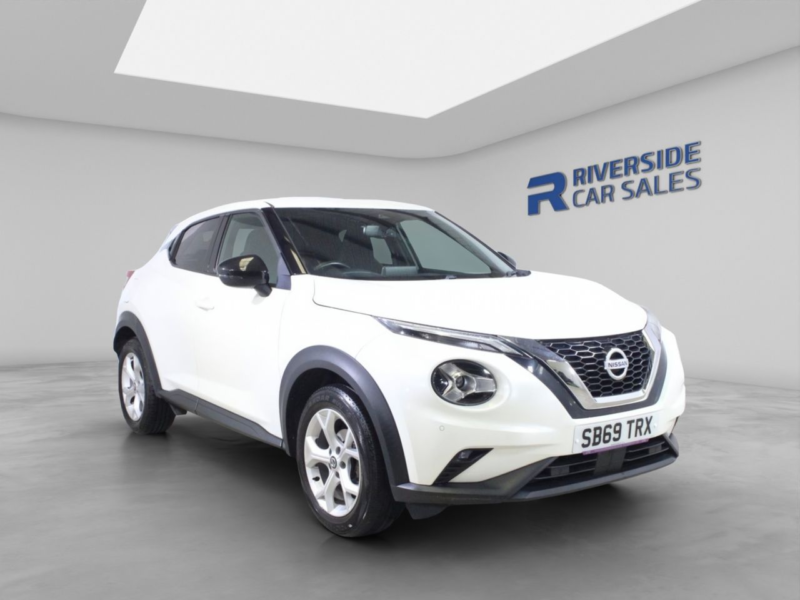 2020 Nissan Juke 1.0 Dig-T N-Connecta SUV 5dr Petrol Manual Euro 6 (s/s) (117 Ps) in White — image 1