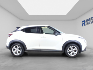 2020 Nissan Juke 1.0 Dig-T N-Connecta SUV 5dr Petrol Manual Euro 6 (s/s) (117 Ps) in White — image 4