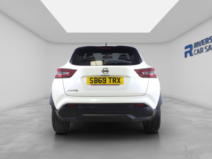 2020 Nissan Juke 1.0 Dig-T N-Connecta SUV 5dr Petrol Manual Euro 6 (s/s) (117 Ps) in White — image 6
