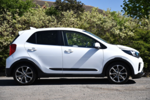 2019 Kia Picanto 1.25 X-Line Hatchback 5dr Petrol Manual Euro 6 (83 Bhp) in White — image 2