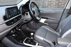 2019 Kia Picanto 1.25 X-Line Hatchback 5dr Petrol Manual Euro 6 (83 Bhp) in White — image 4