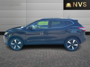 2016 Nissan Qashqai 1.5 Dci Acenta in Black — image 4