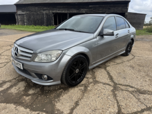 2009 Mercedes-Benz C Class 2.1 C220 Cdi Sport in Silver — image 3