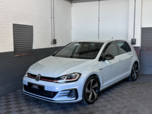 2017 Volkswagen Golf 2.0 Tsi Gti Hatchback 5dr Petrol DSG Euro 6 (s/s) (230 Ps) in Silver — image 5