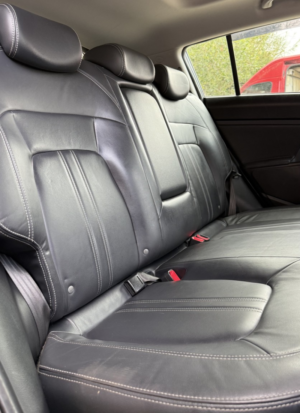 2011 Kia Sportage 2.0 Kx-3 in Black — image 6