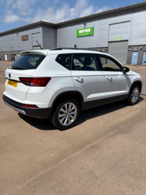 2017 SEAT Ateca 1.0 Tsi Ecomotive Se SUV 5dr Petrol Manual Euro 6 (s/s) (115 Ps) in White — image 5