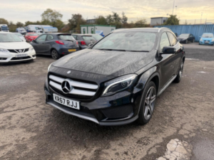 2017 Mercedes-Benz Gla 2.1 Gla220d Amg Line (premium) 7g-Dct 4matic Euro 6 (s/s) 5dr in Black — image 3