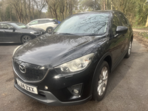2014 Mazda Cx-5 2.2 Skyactiv-D Sport Nav in Black — image 4