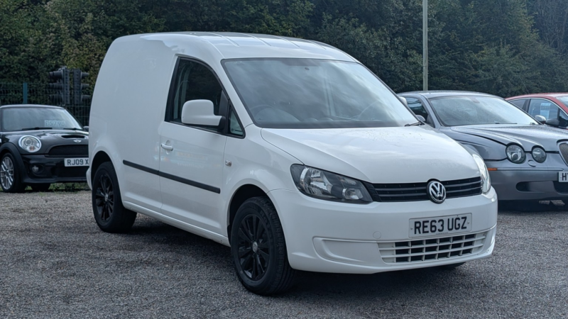 2013 Volkswagen Caddy 1.6 Tdi C20 Startline in White — image 1