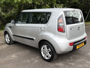 2011 Kia Soul 1.6 Crdi 2 in Silver — image 5