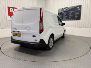 2019 Ford Transit Connect 1.5 200 Ecoblue Limited L1 Euro 6 (s/s) 5dr in White — image 5