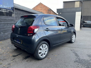 2015 Peugeot 108 1.0 Vti Active in Grey — image 3